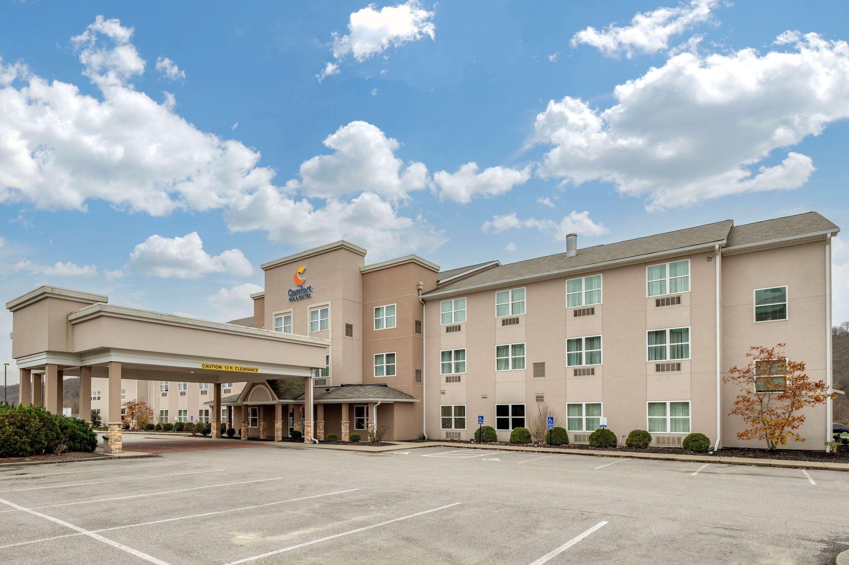 Comfort Inn & Suites Northern Kentucky Wilder Exteriör bild