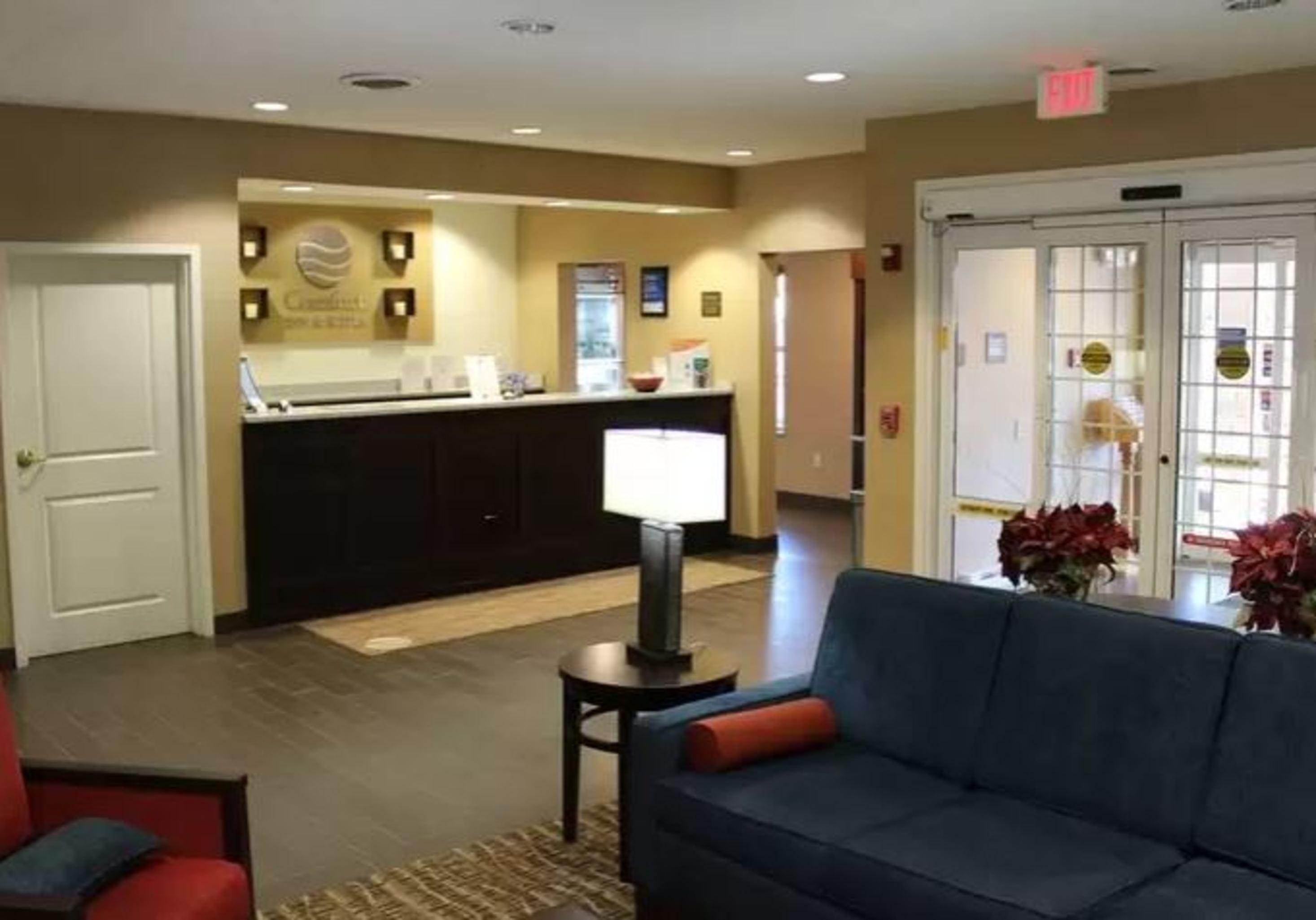 Comfort Inn & Suites Northern Kentucky Wilder Exteriör bild